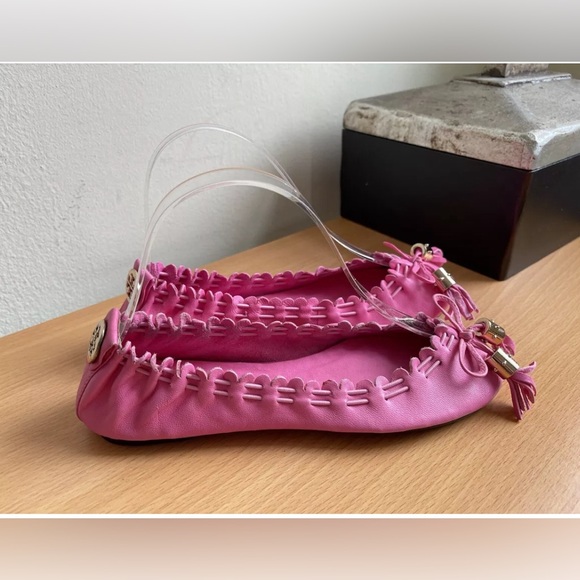 TORY BURCH REESE TASSEL LEATHER BALLET FLATS PINK NEW SIZE 5/36 - Picture 2 of 12